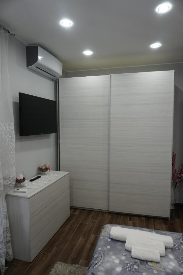 B&B Porta Garibaldi Katanya Dış mekan fotoğraf