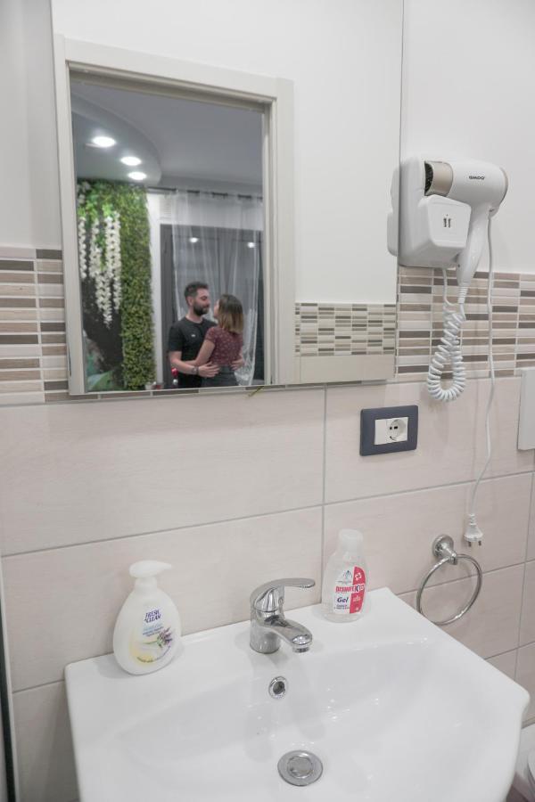 B&B Porta Garibaldi Katanya Dış mekan fotoğraf